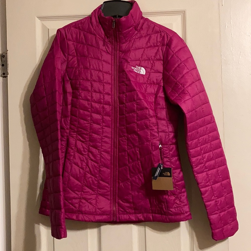 NWT North Face Thermoball Eco Jacket Retro - Dramatic plum
